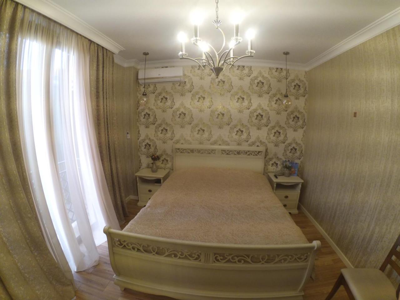 Piazza Batumi Guesthouse Exteriér fotografie