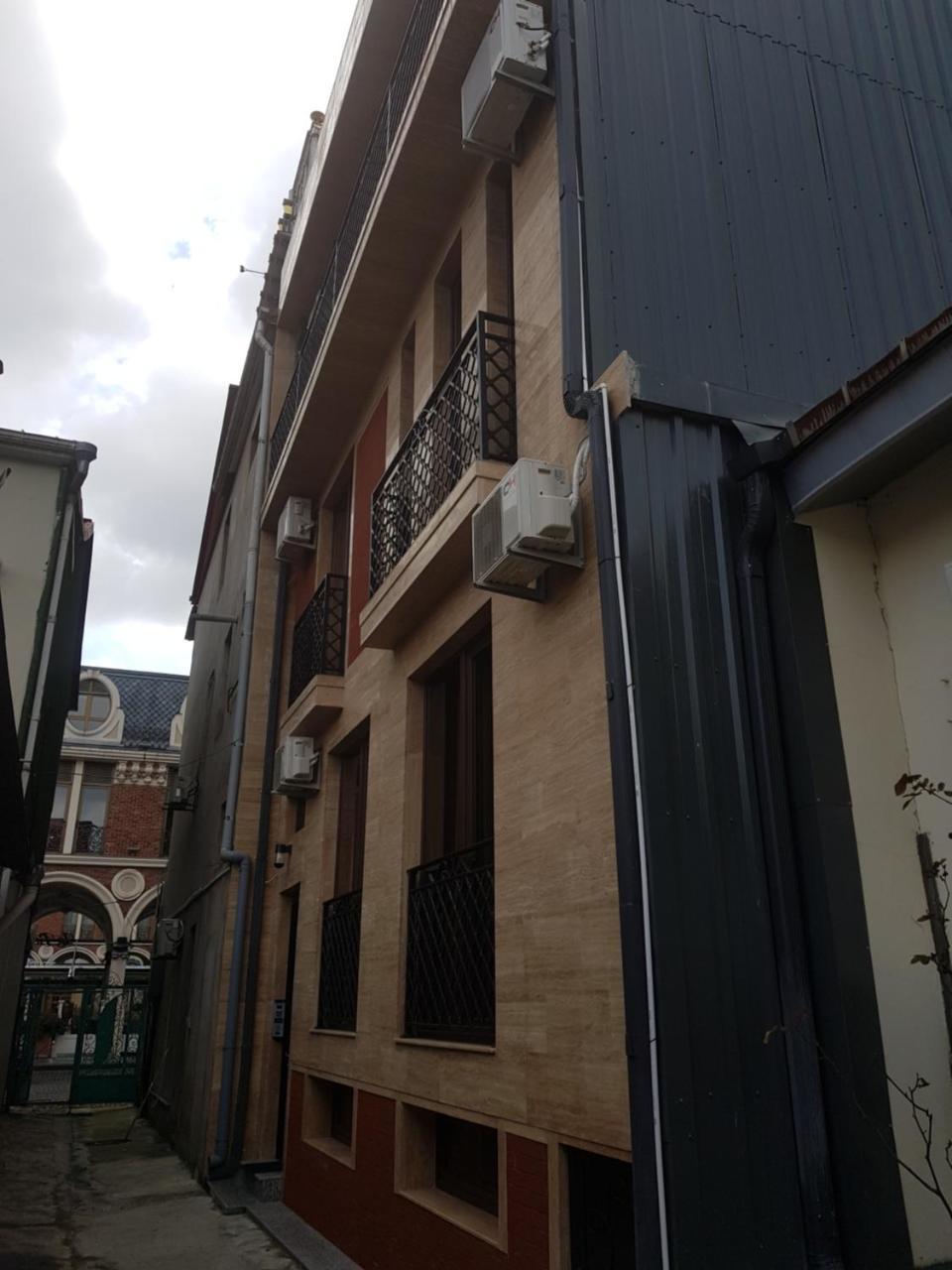 Piazza Batumi Guesthouse Exteriér fotografie