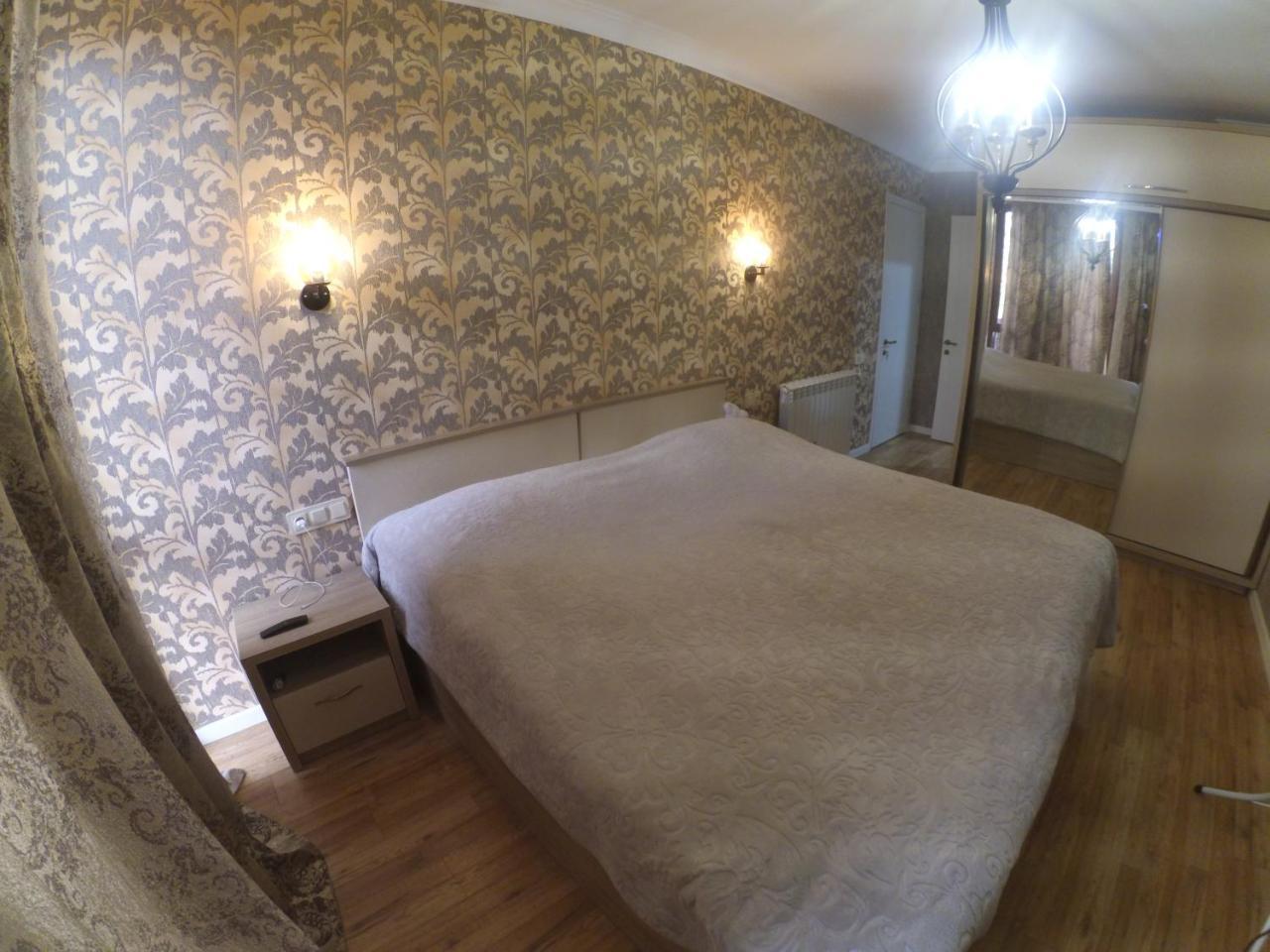 Piazza Batumi Guesthouse Exteriér fotografie